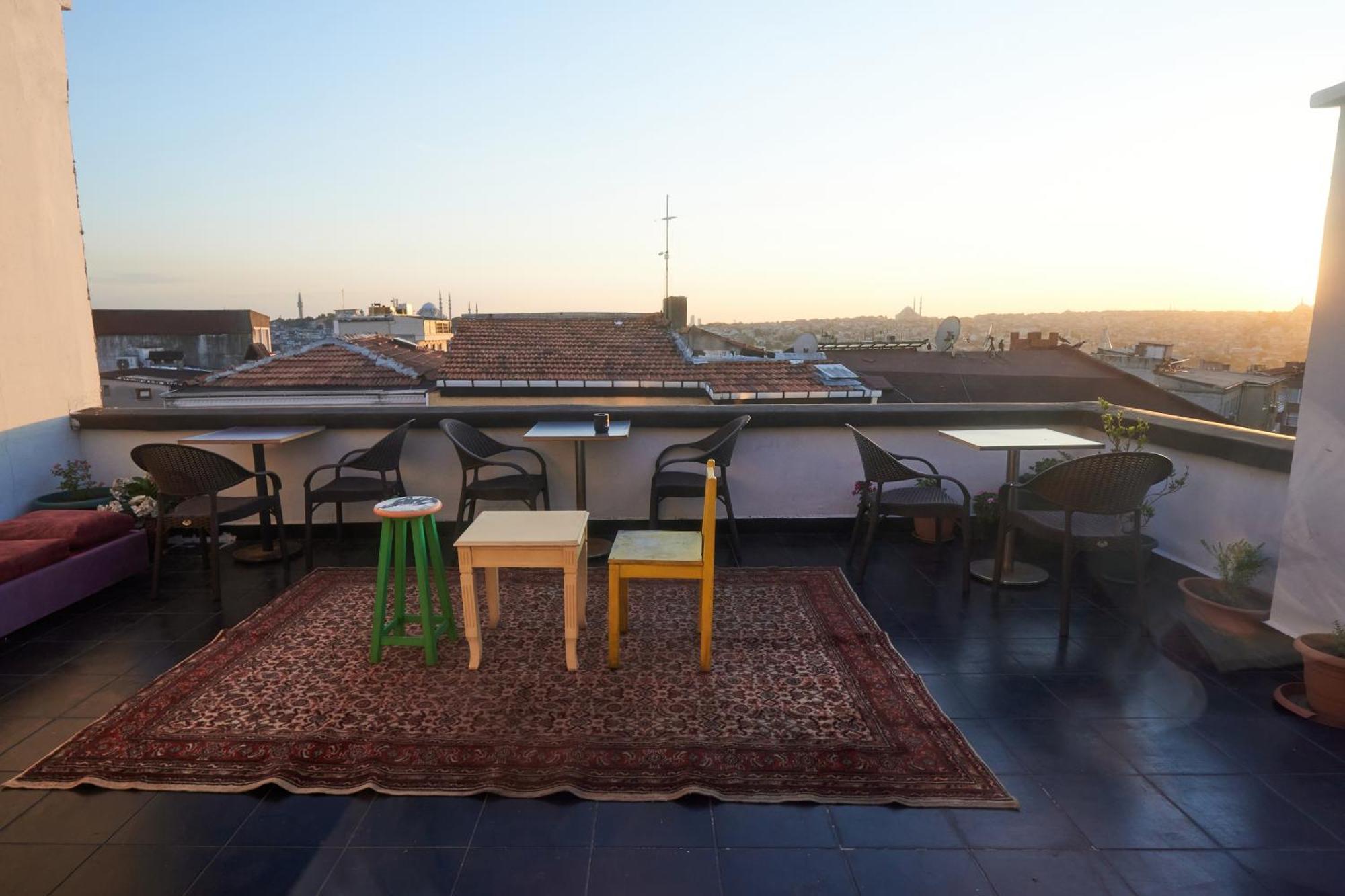 Galata Pearl Hotel Istanbul Exterior photo
